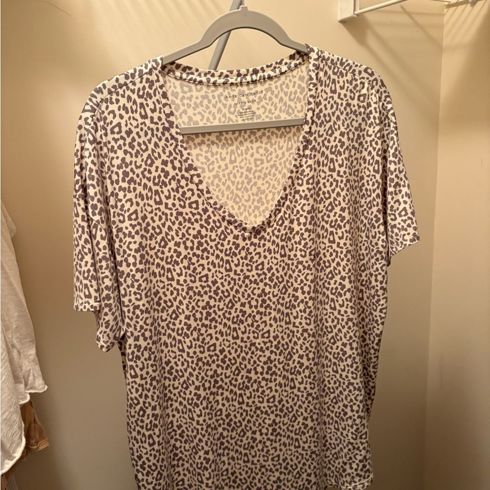American Eagle Outfitters Animal Print V-Neck Tee